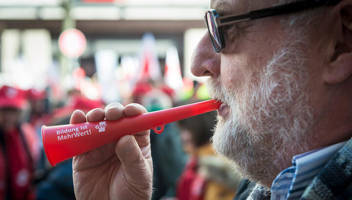 GEW NRW ruft Beschäftigte in Kitas zu Warnstreiks auf
